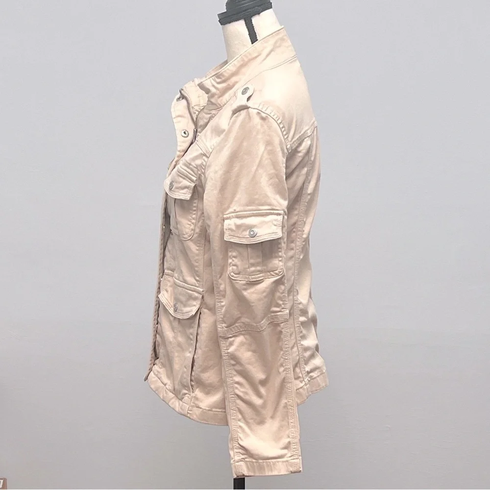 Kensie military utility
